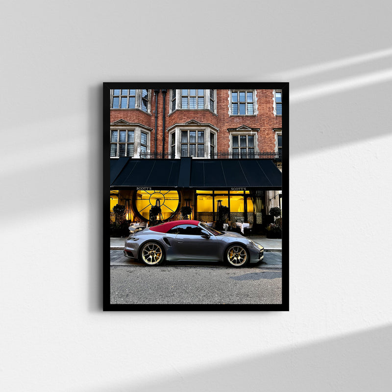  Porsche 911 Turbo S fine art print by Londoner Cars, photographed in London

