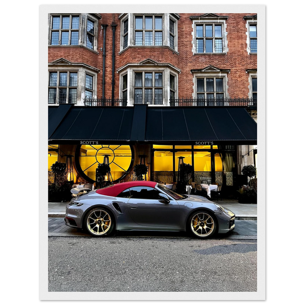 Porsche 911 at Mount Street fine art print by Londoner Cars, view 4